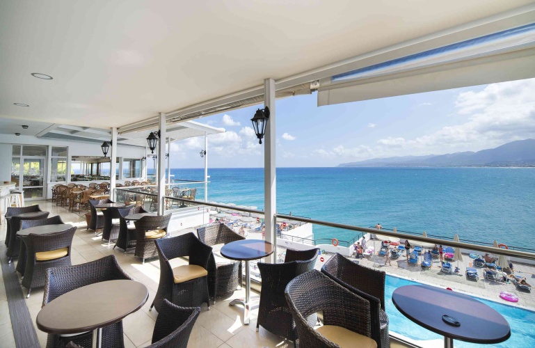 Horizon Beach Hotel photo 40