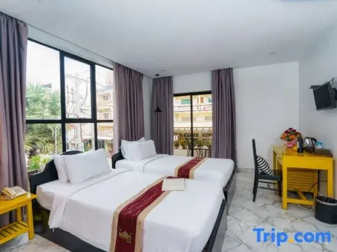 Superior Twin room