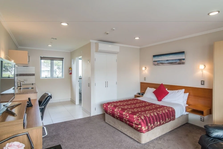 Executive Double Studio