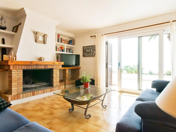 Alcanada 76 - Three Bedroom