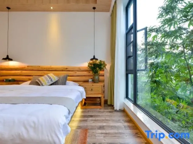 Comfort Double room with view