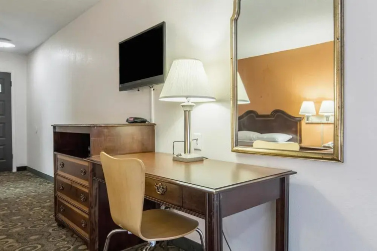 Days Inn Hope