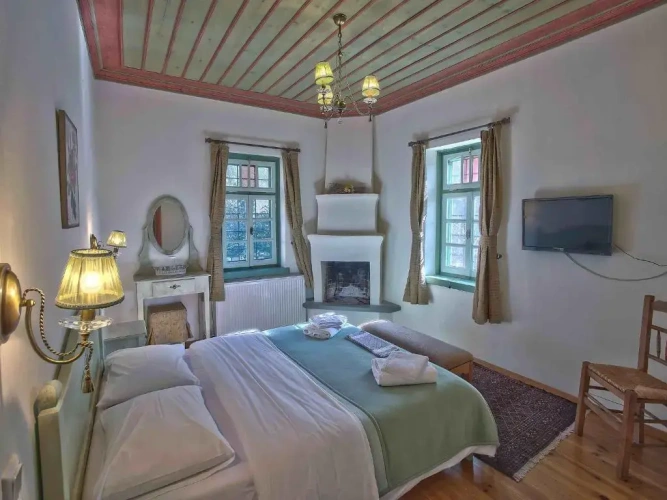 Standard Double room with view