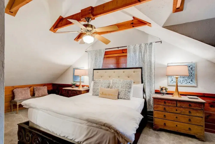 Heritage Hill Cabins
