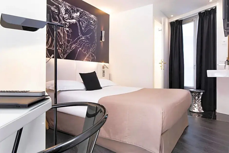 Junior Suite — Single Bed