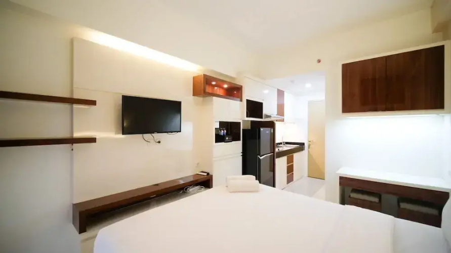 Compact And Cozy Stay Studio At Bale Hinggil Apartment