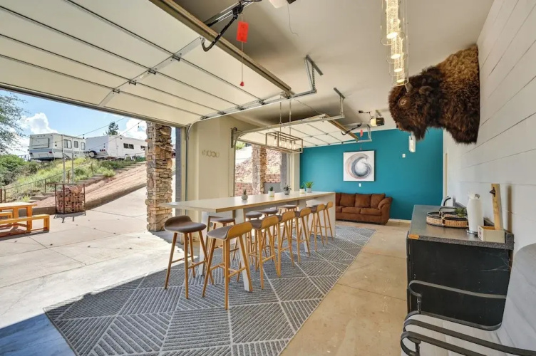 Mtn-view Gem w/ Fire Pit & Deck in Payson
