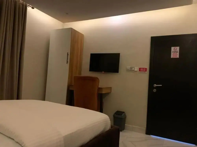 Choice Suites Signature