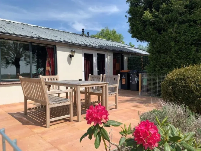 1 Bedroom Cottage with view