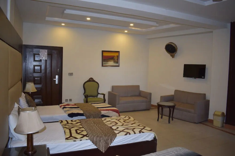 The Elegant Hotel