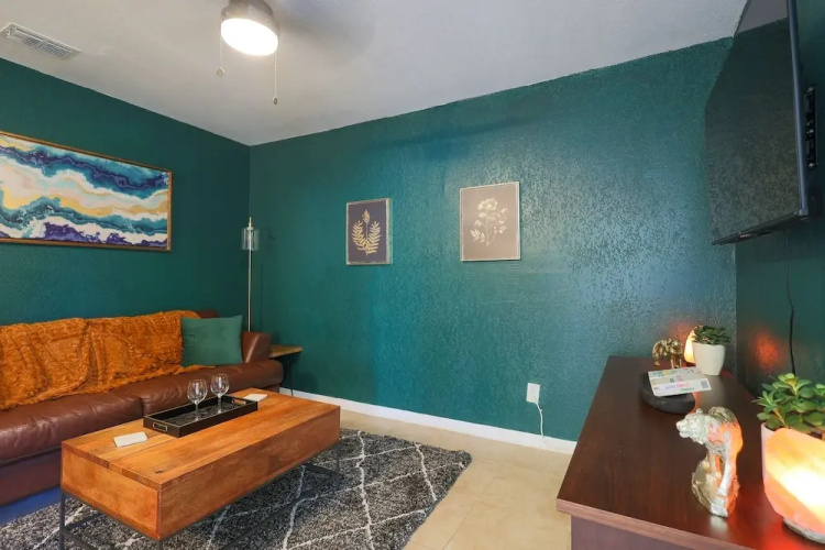 Saint Joseph Suites Down Town Tampa