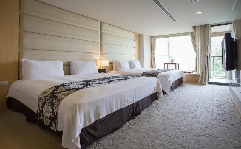 Tai Yi Red Maple Resort