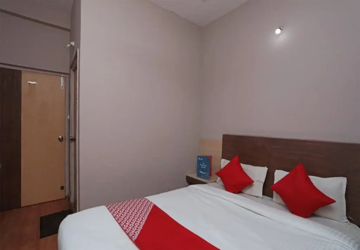 Hotel Janaki Residency