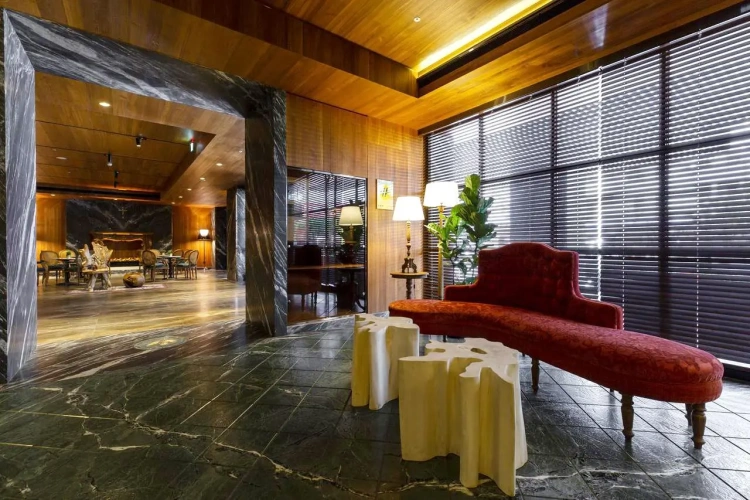 Standard Family room