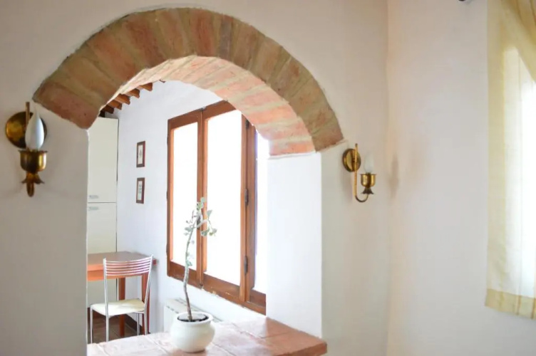 Apartment with Little Arch