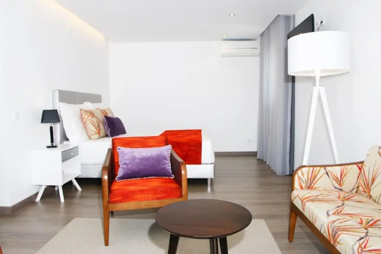 Suite with balcony
