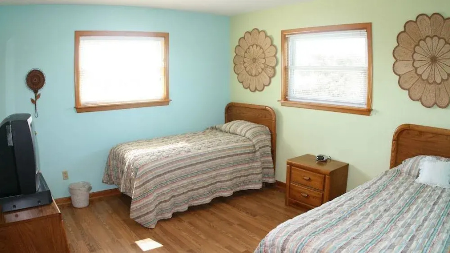 Flying Cloud III - 4 Br Home