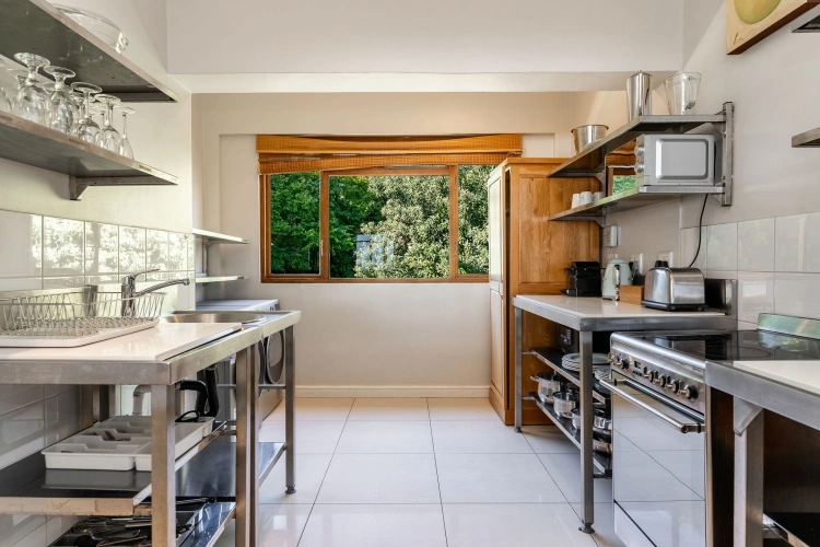 3 Bedrooms Family Apartment