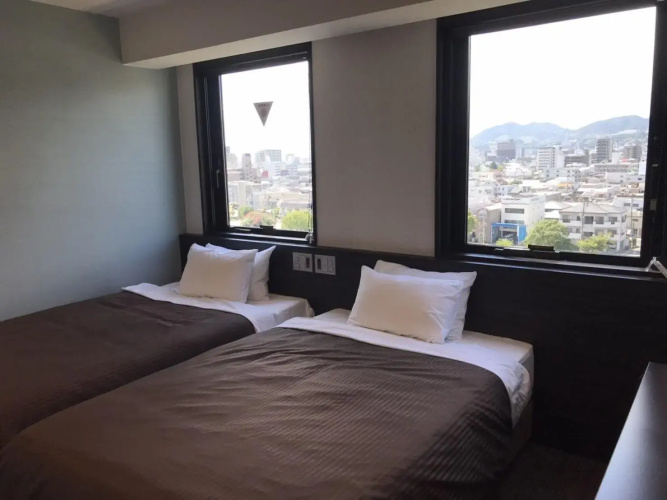 HOTEL LiVEMAX Hiroshima Funairimachi Riverside