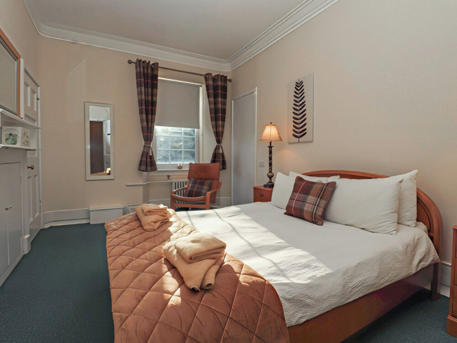 Auchentroig House