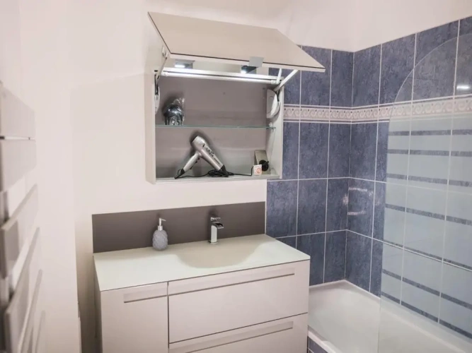 2 Bedrooms Double Apartment