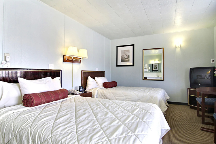 Route 66 Inn