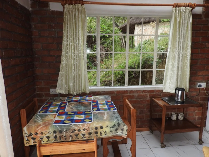 Shumba Shaba Lodge