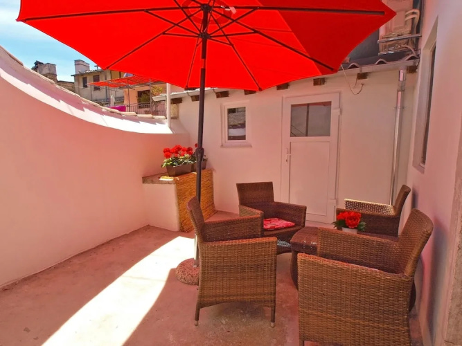 Apartment 1380