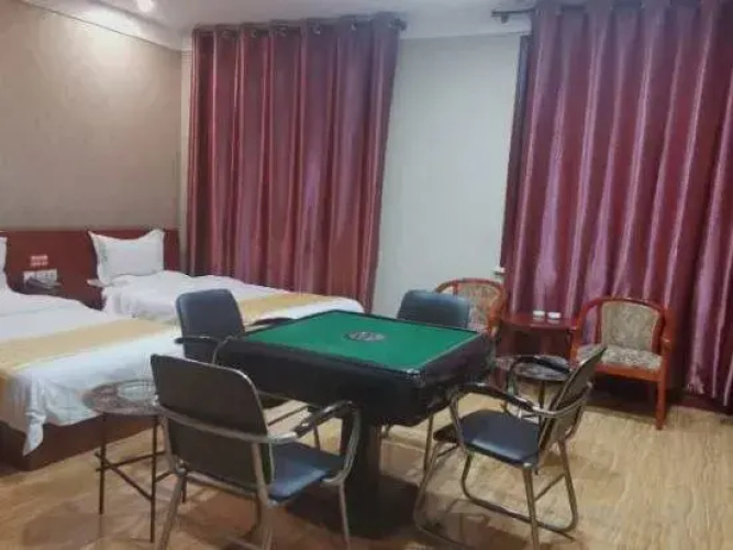 Xinyi Hailinge Express Hotel