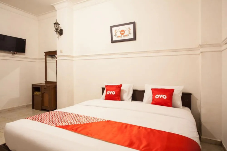 OYO 1084 Hotel Cirasa Syariah