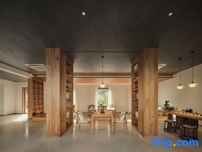 Shexian Yongshe B&B