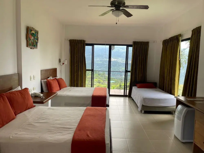 Hotel Toscana