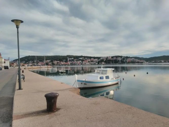 Apartments Valentina Tisno