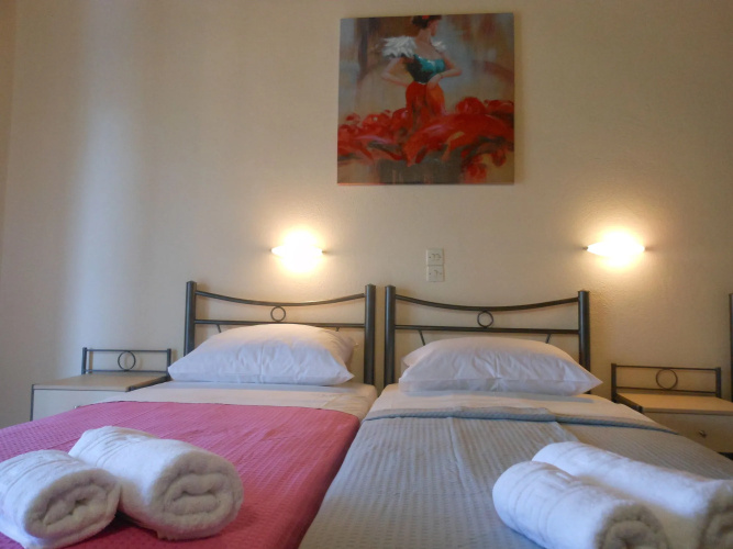 Ziogas Apartments