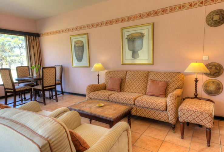 Hwange Safari LodgeOver view