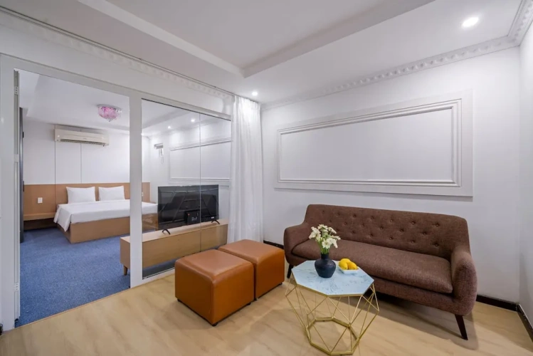 1 Bedroom Apartment