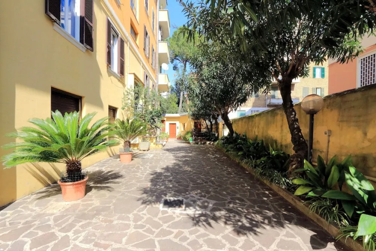 Rent In Rome - San Pietro Suite