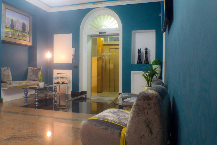 Hostal Oriente