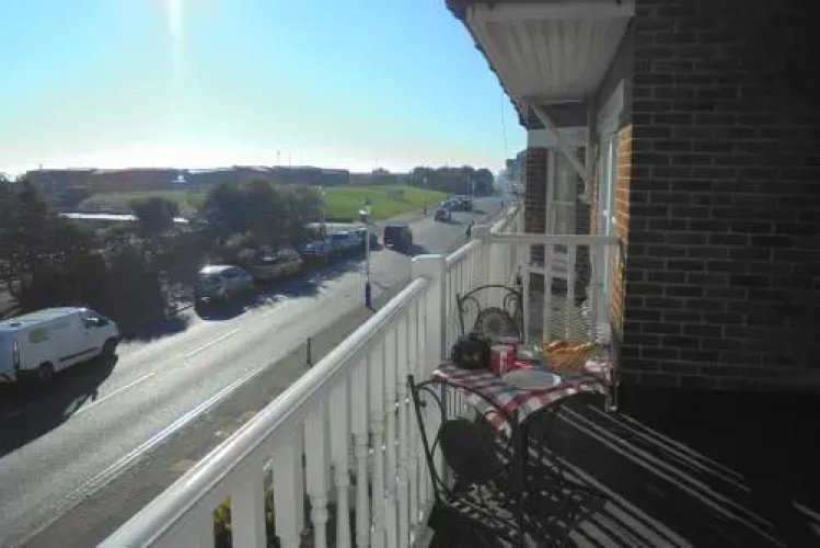 Seabreeze Apartment