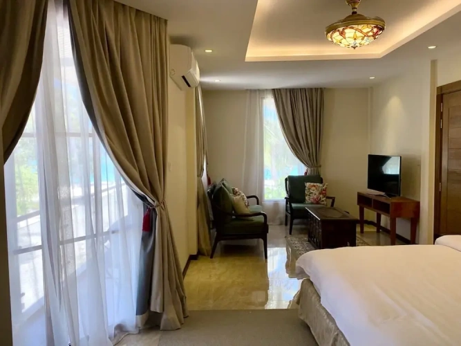 Deluxe room with balcony and with ocean view