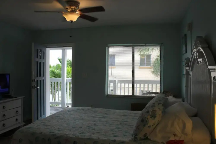 Lorelei Resort Motel