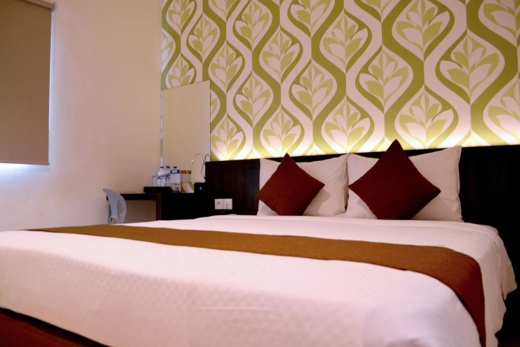 Hotel 88 Embong Kenongo by WH