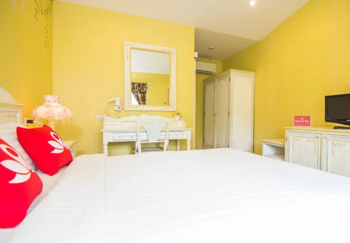 ZenRooms Ekamai 7