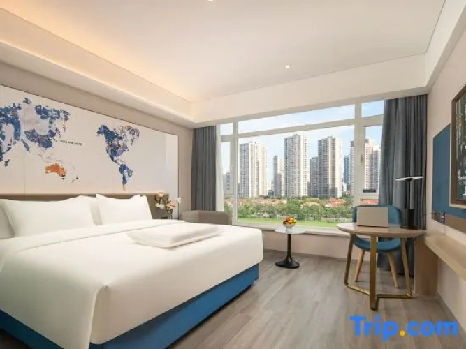 Standard Double room with view
