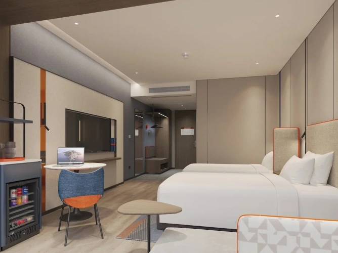 Quadruple Suite