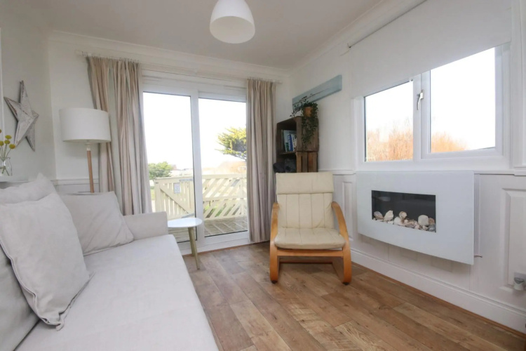 37A Medmerry Park 2 Bedroom Chalet