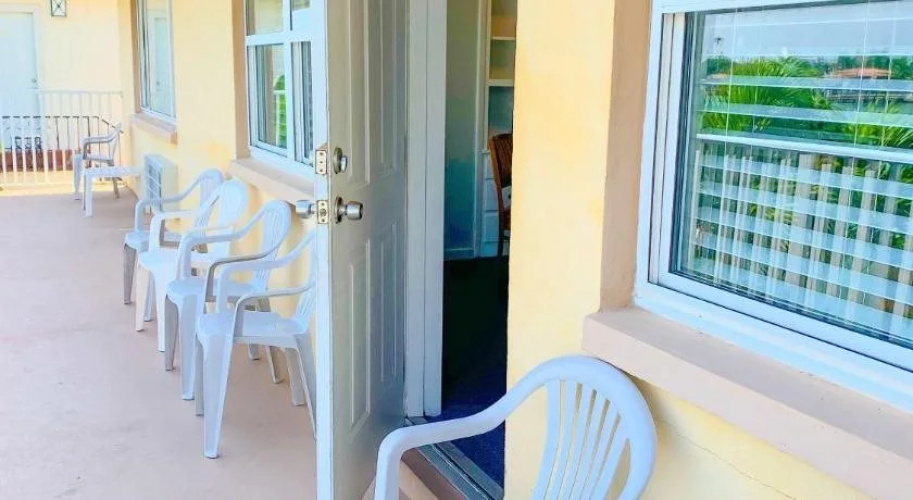 Sta 'n Pla Marina Resort