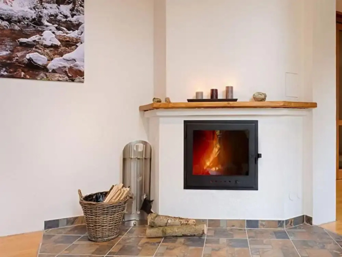 Spacious Apartment With Easy Connectivity