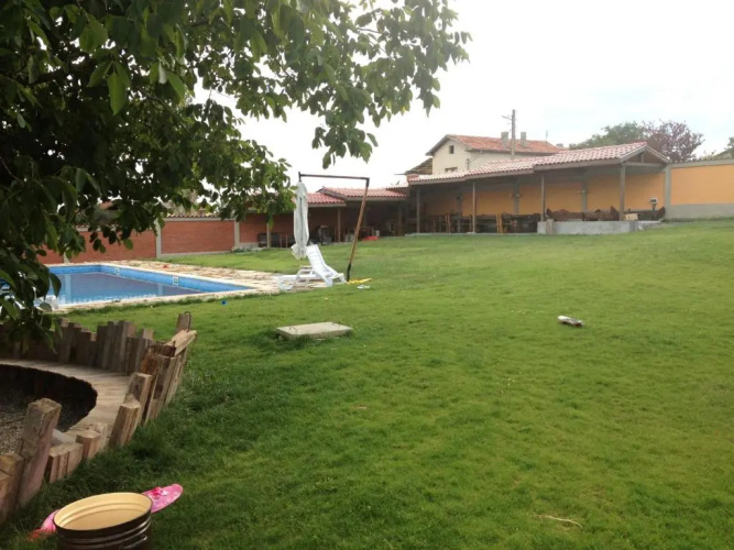 Villa Aya