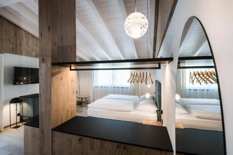 Double Suite with mountain view